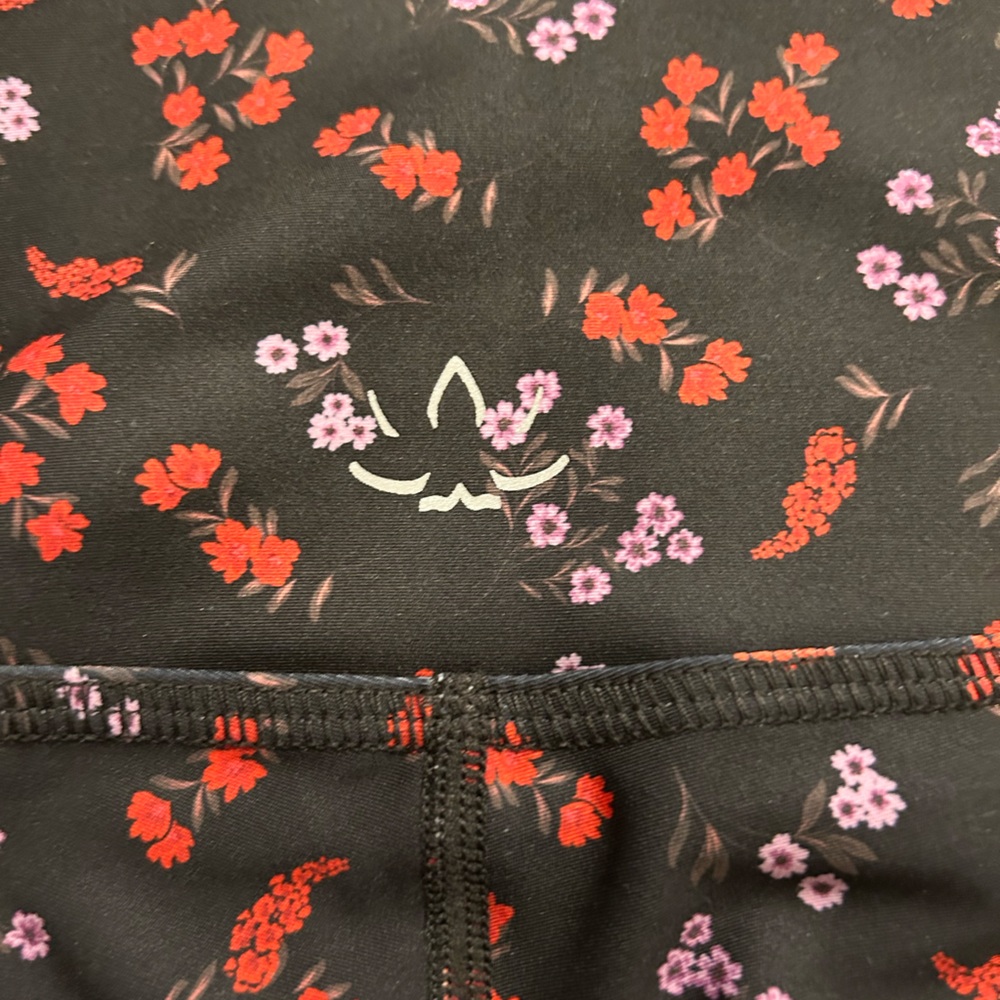 NWT Anthropologie Beyond Yoga High-Rise Midi Leggings Black Red Pull On XS - Picture 12 of 13